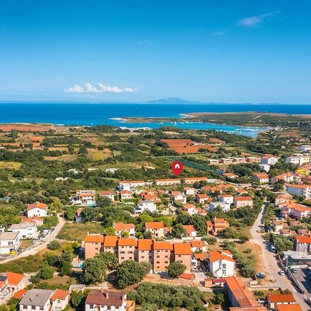 Apartment Buneta With Relaxing Outdoor Area Ližnjan Εξωτερικό φωτογραφία