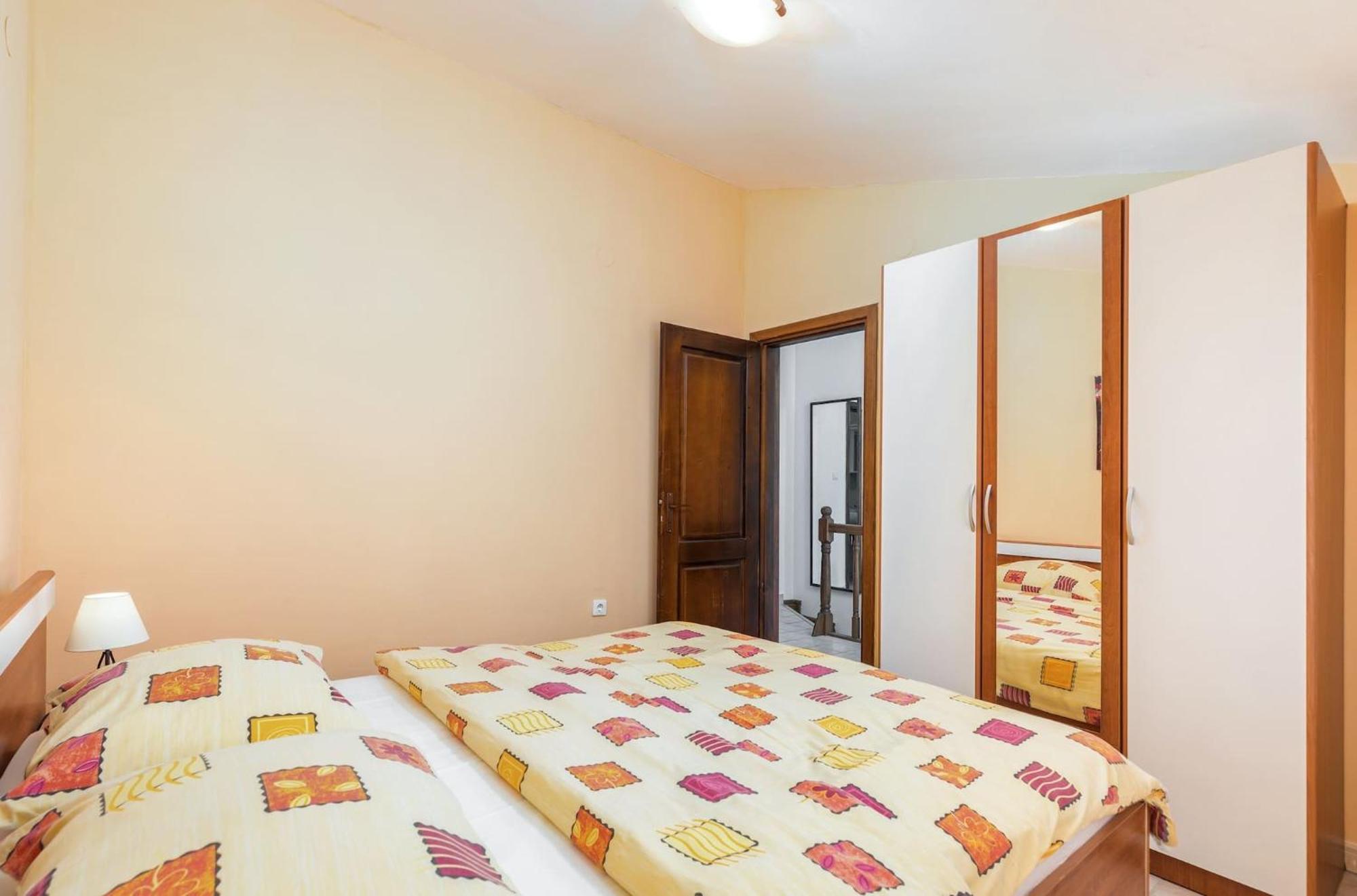 Apartment Buneta With Relaxing Outdoor Area Ližnjan Εξωτερικό φωτογραφία
